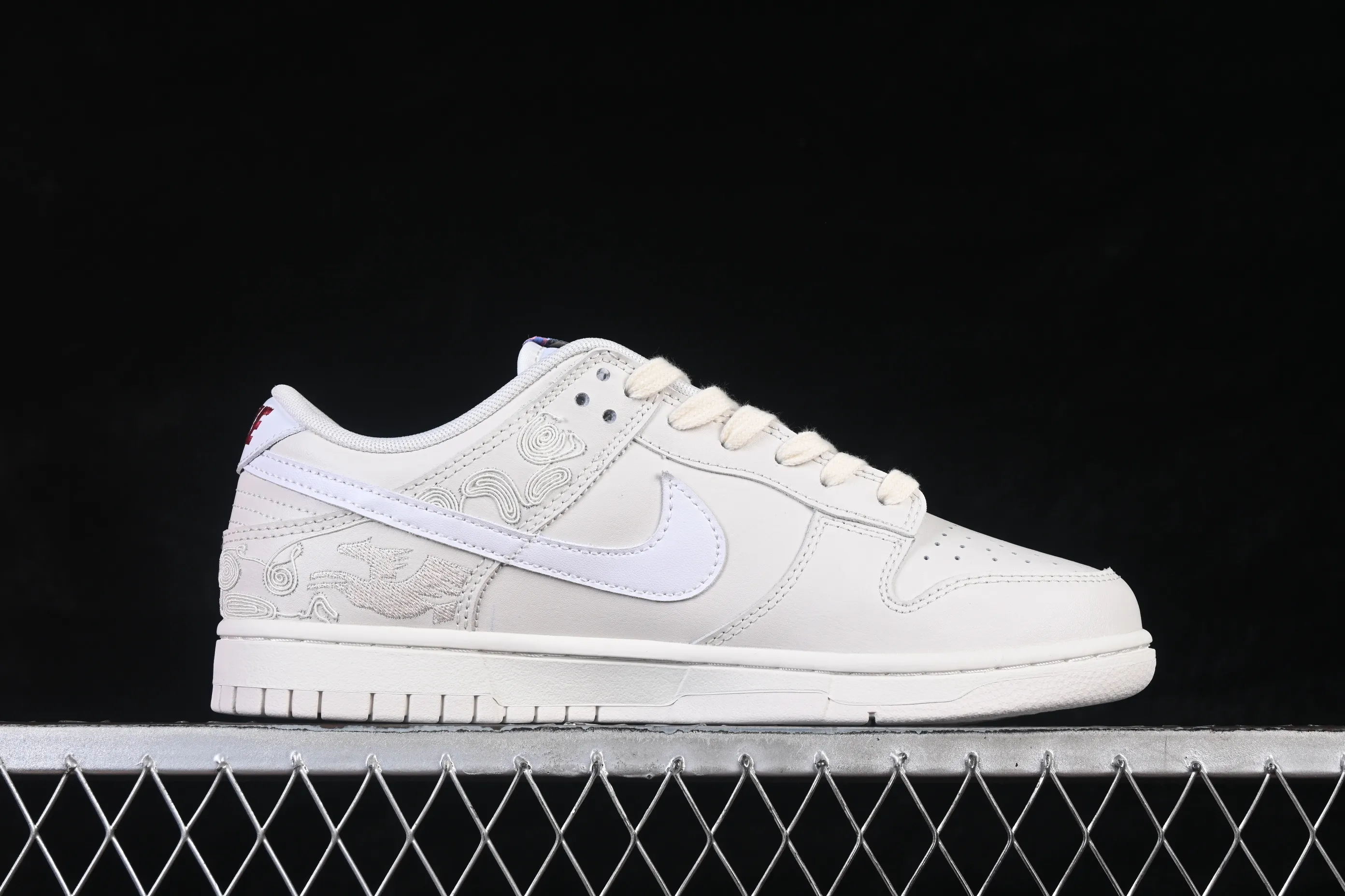 All categories Nk SB Dunk series Nk SB Dunk Low low-top sneakers Nike SB Dunk Low Year of the Horse limited low-top casual skateboard shoes WW1228-174